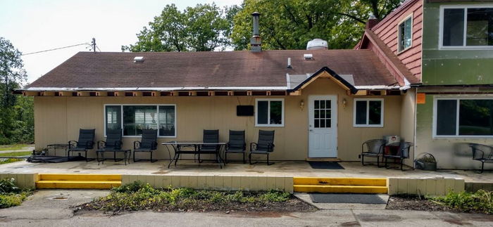 Parker House Motel & Restaurant - Web Listing (newer photo)